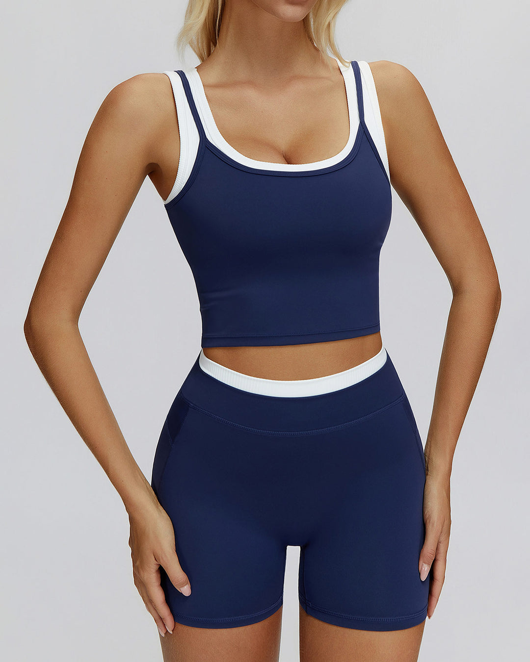 Alessia Seamless Shorts - Navy