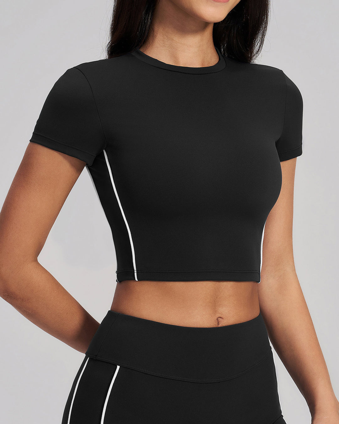 Alora Crop Tee - Black White
