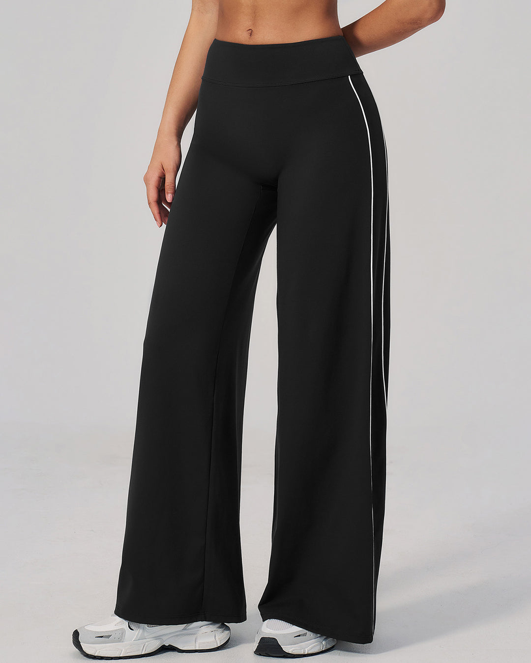 Alora Flare Leggings - Black White