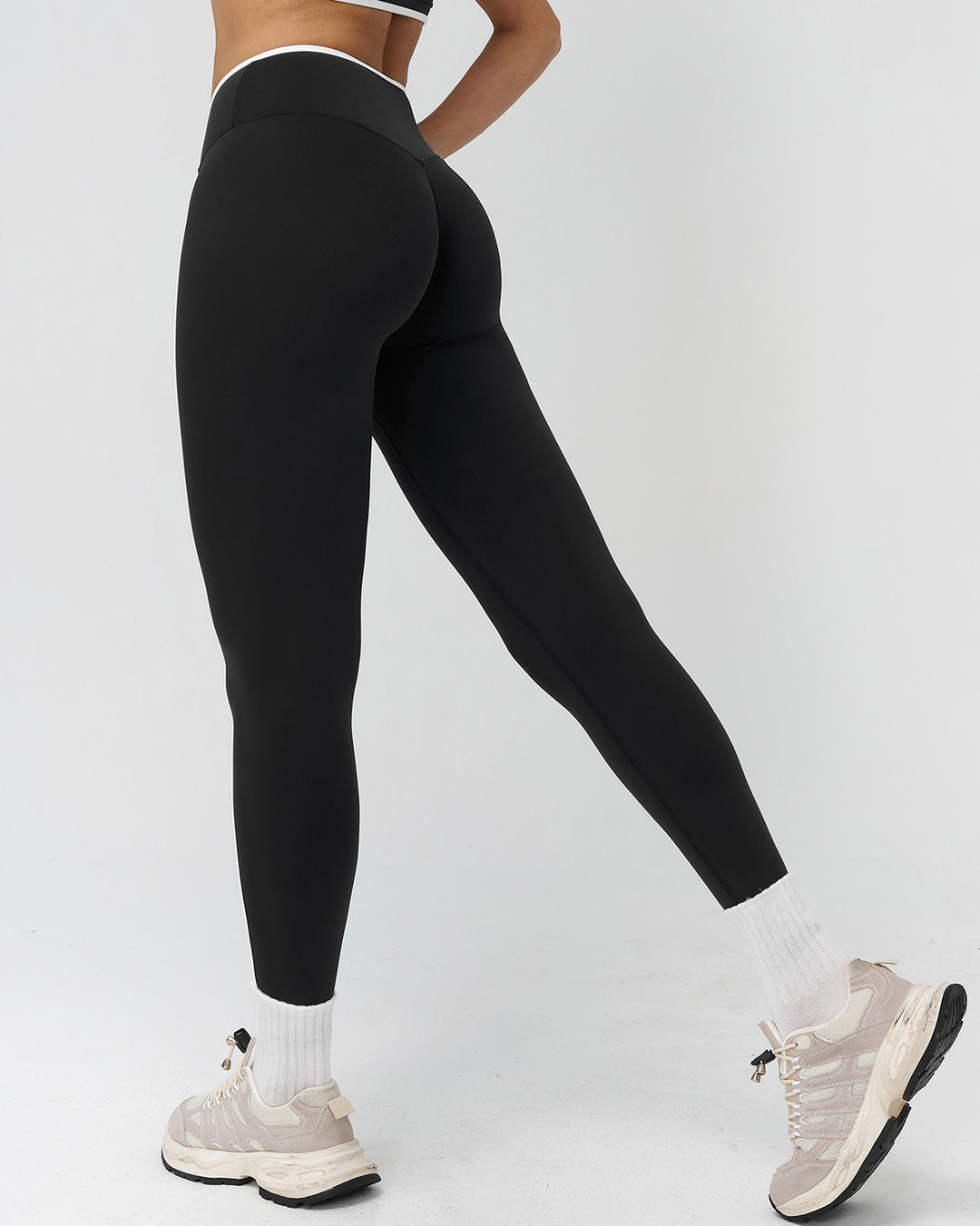 Anika Seamless Leggings - Black