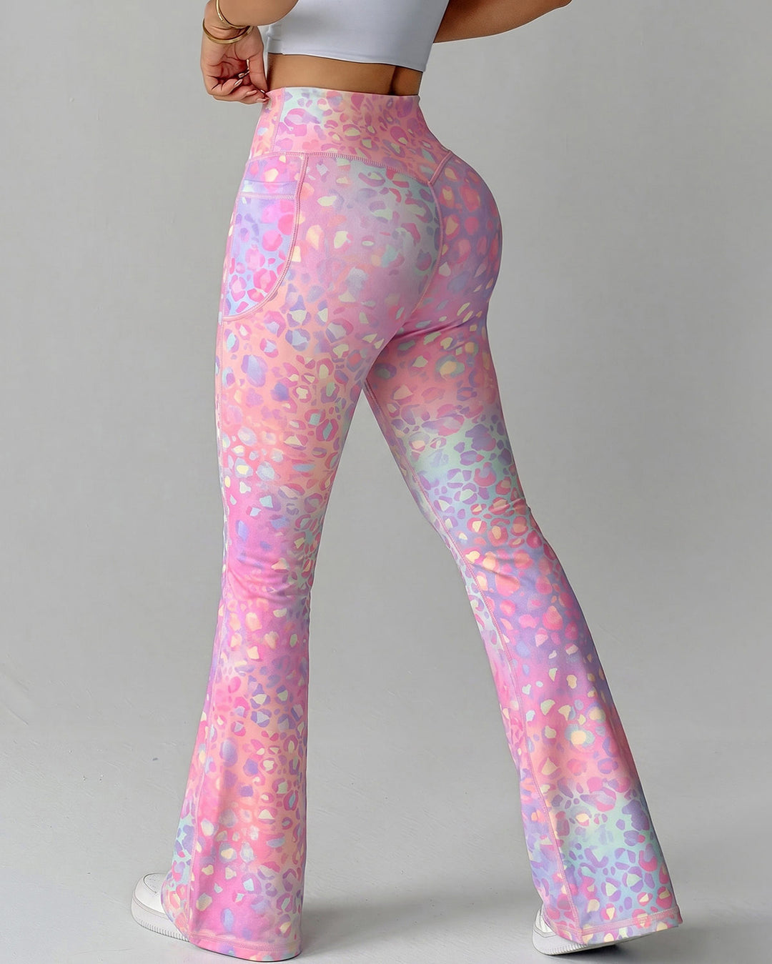 Aveline Flare Leggings - Bubblegum Leopard