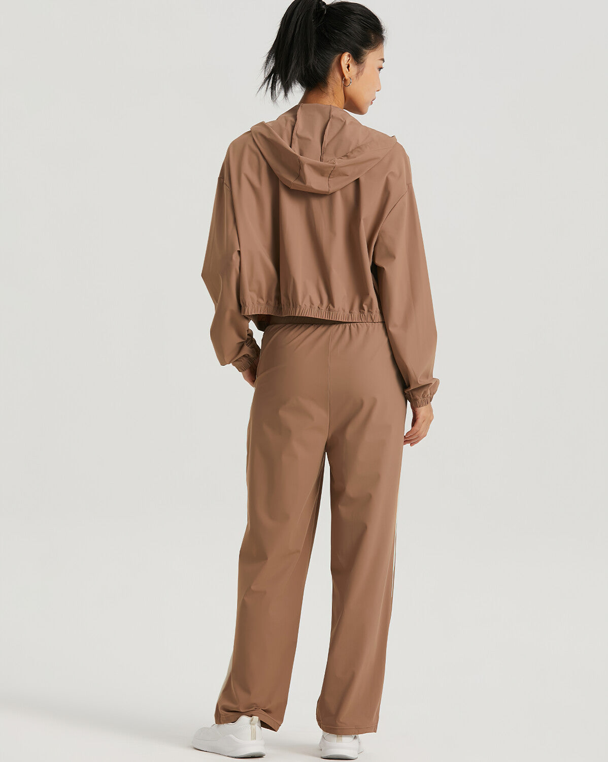 Carly Relaxed Fit Joggers - Brown