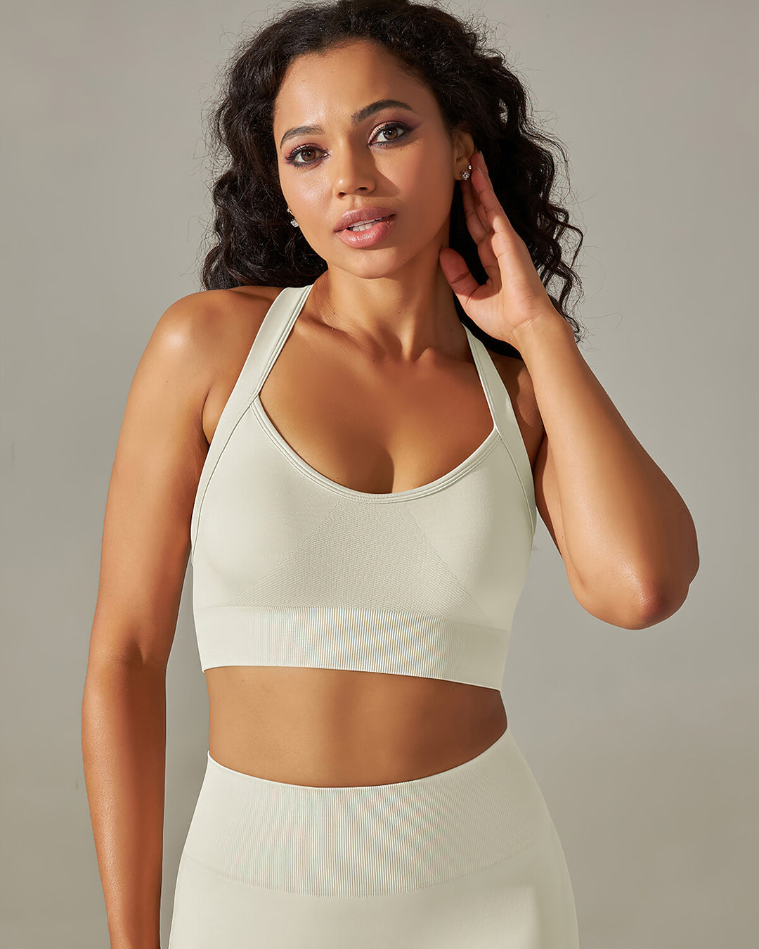 Cleo Crossback Sports Bra - Beige