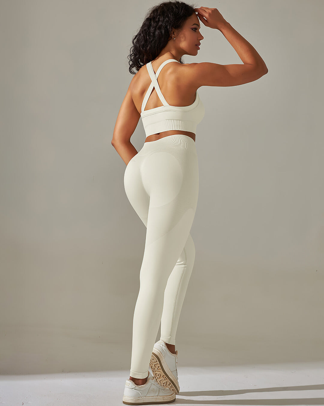 Cleo Crossback Sports Bra - Beige