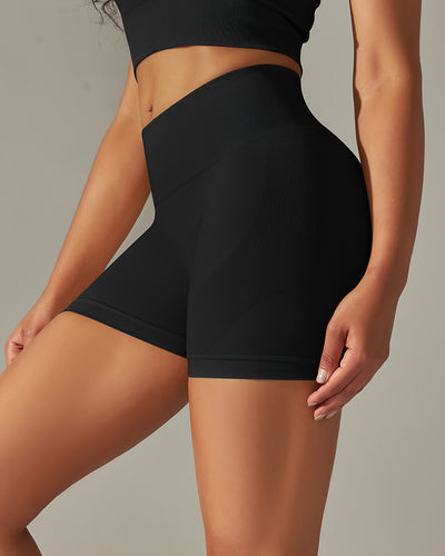 Cleo Seamless Shorts - Black