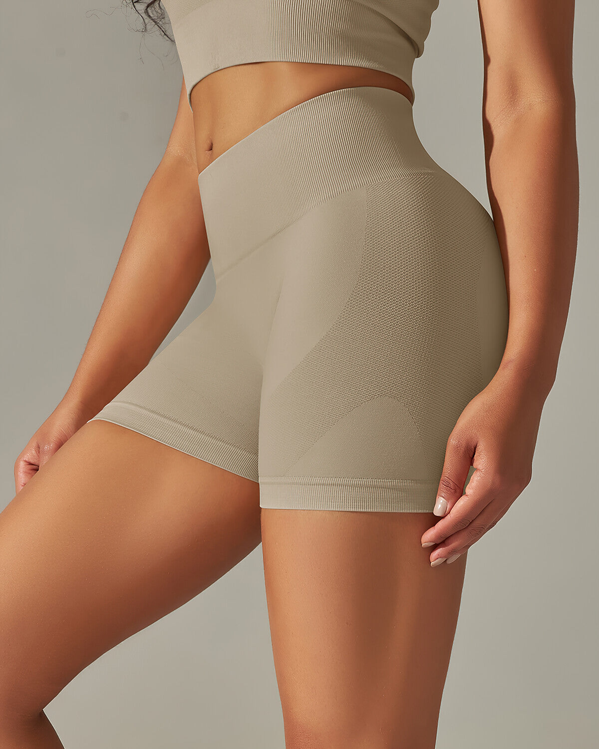 Cleo Seamless Shorts - Khaki