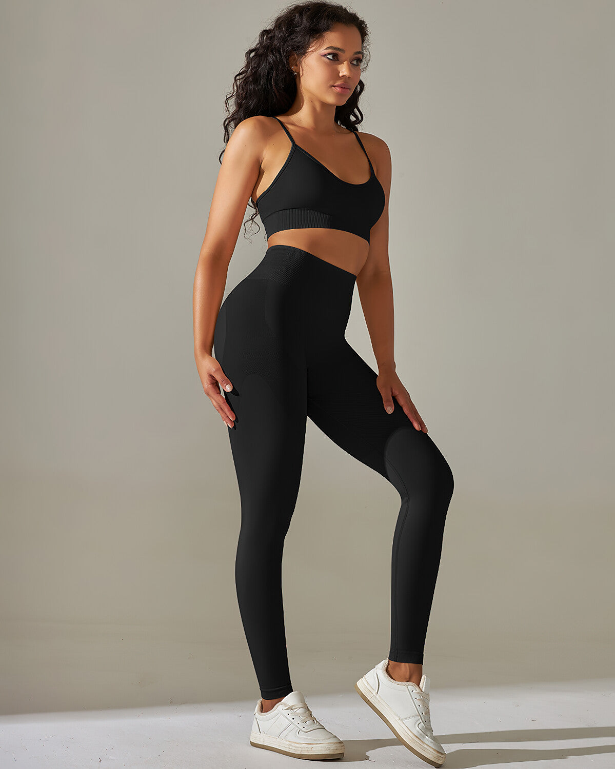 Cleo Sports Bra - Black