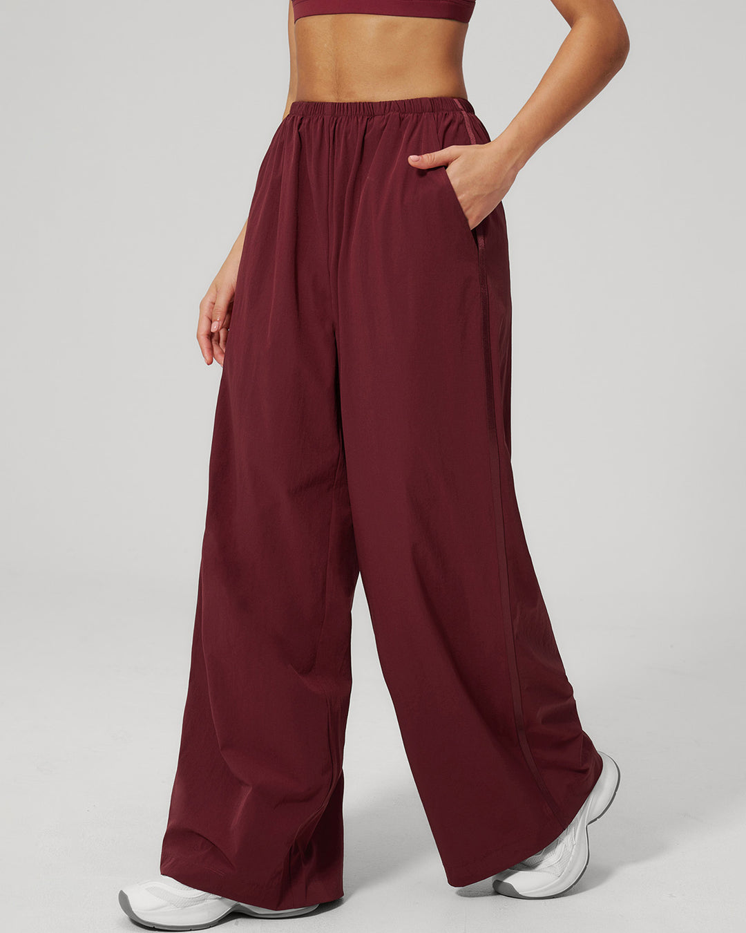 Farah Sweatpants - Cherry Red