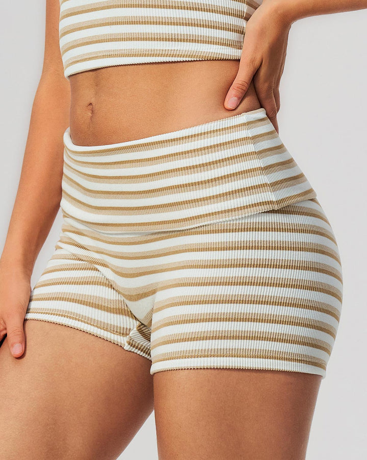 Gaia Seamless Shorts - Khaki