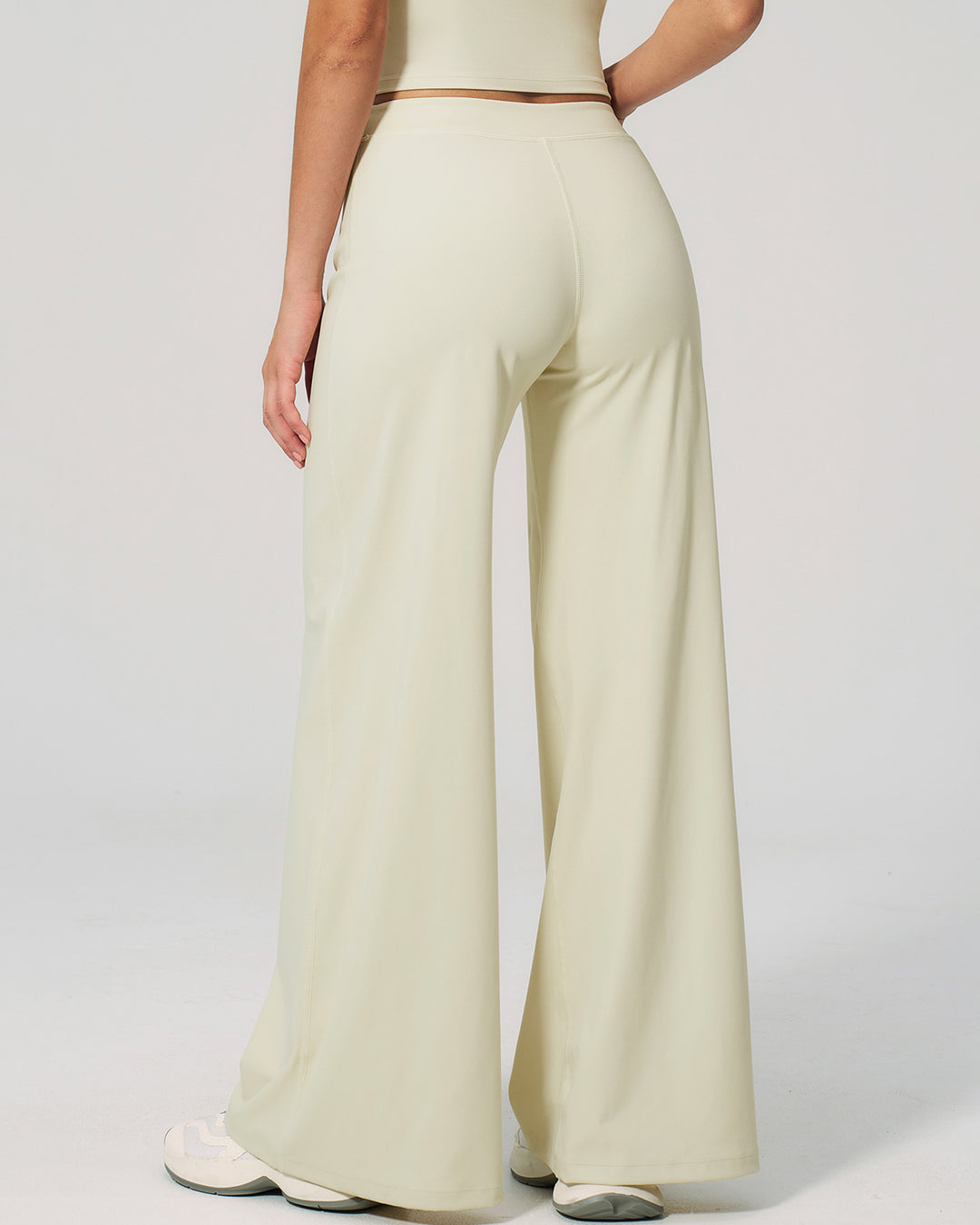 Halo Flare Leggings - Cream