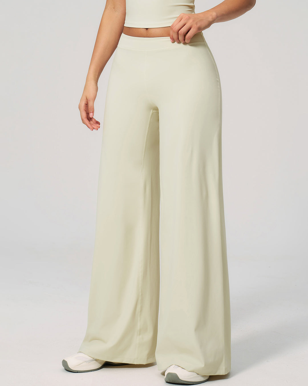 Halo Flare Leggings - Cream