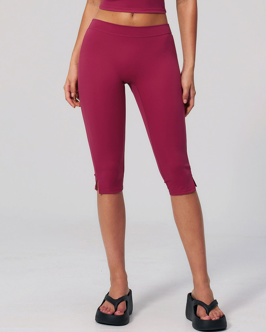Halo Seamless Capri - Berry