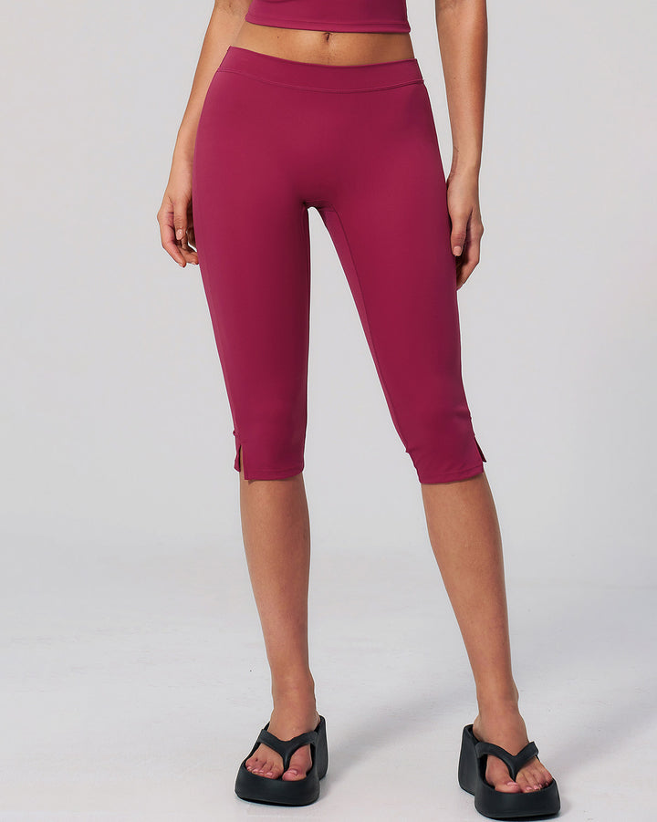 Halo Seamless Capri - Berry
