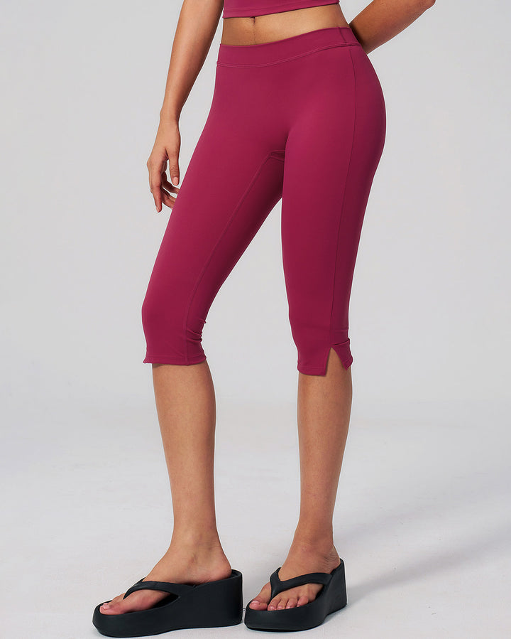 Halo Seamless Capri - Berry