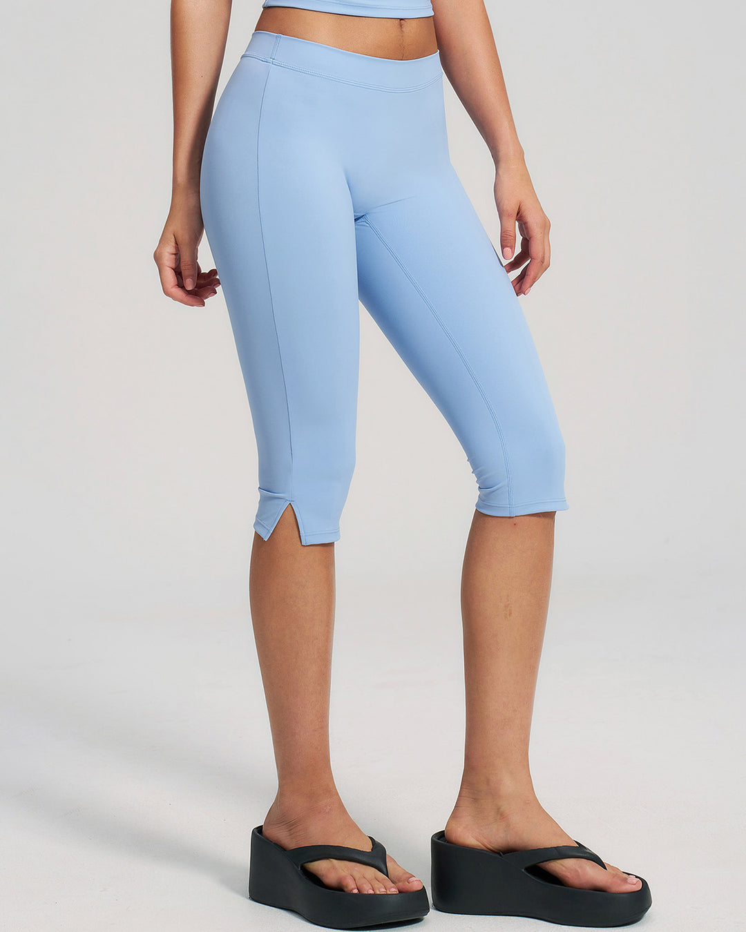 Halo Seamless Capri - Sky