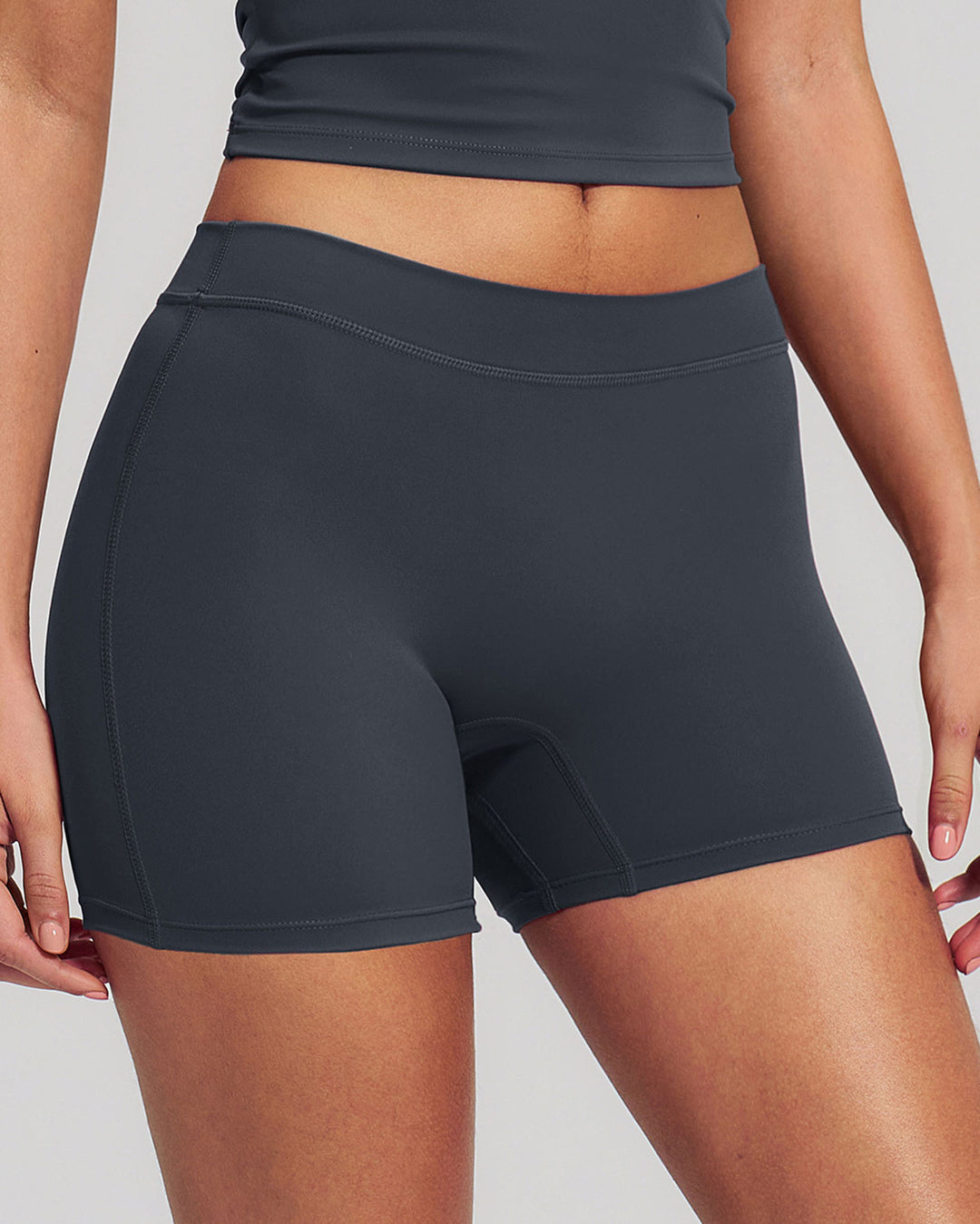 Halo Seamless Shorts - Charcoal