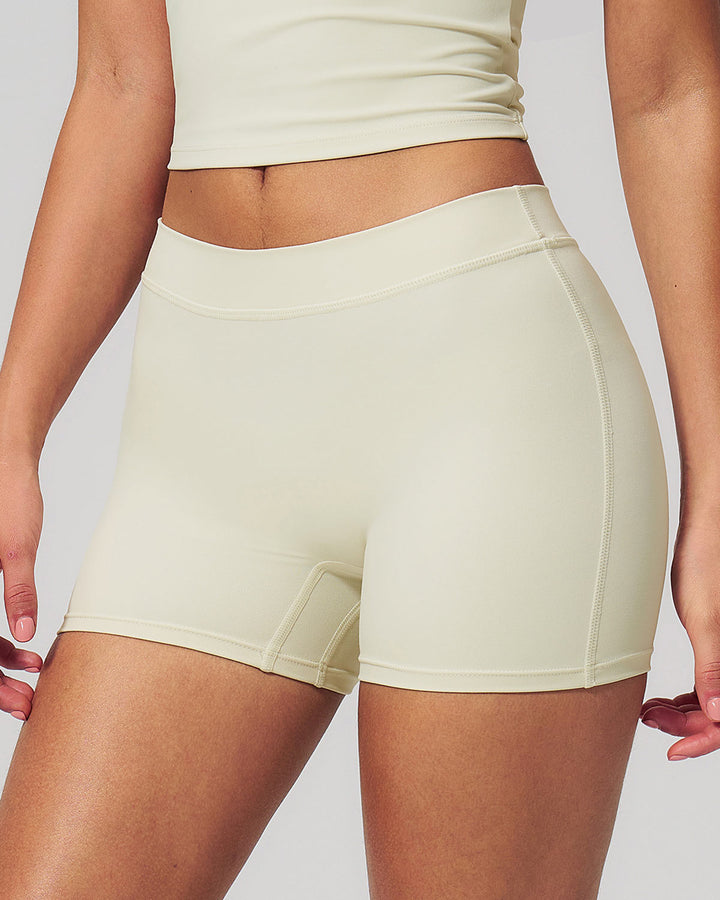 Halo Seamless Shorts - Cream