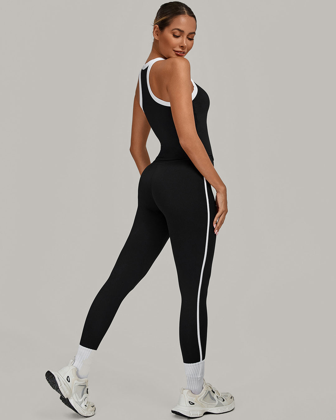 Hermione Sports Bra - Black