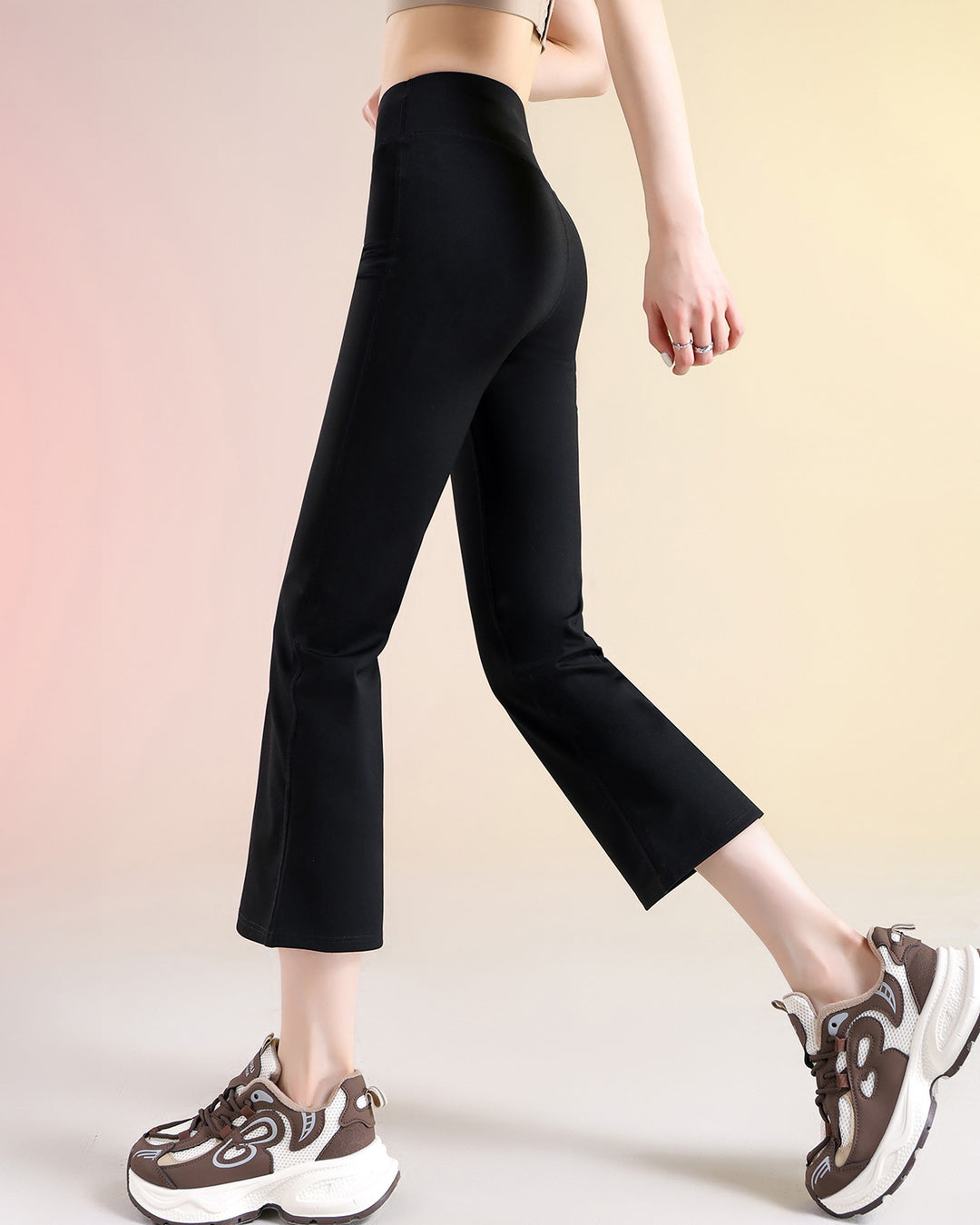 Kallie Flare Capri - Black