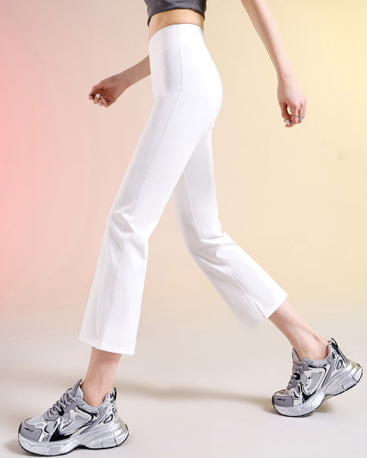 Kallie Flare Capri - White