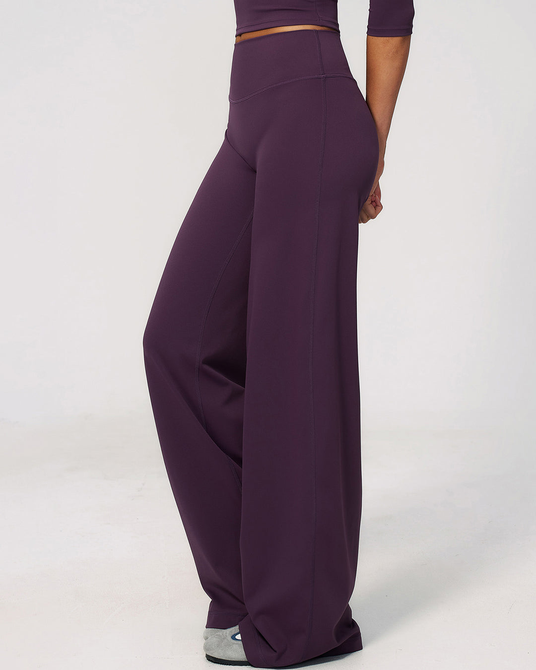 Mireya Flare Leggings - Aubergine