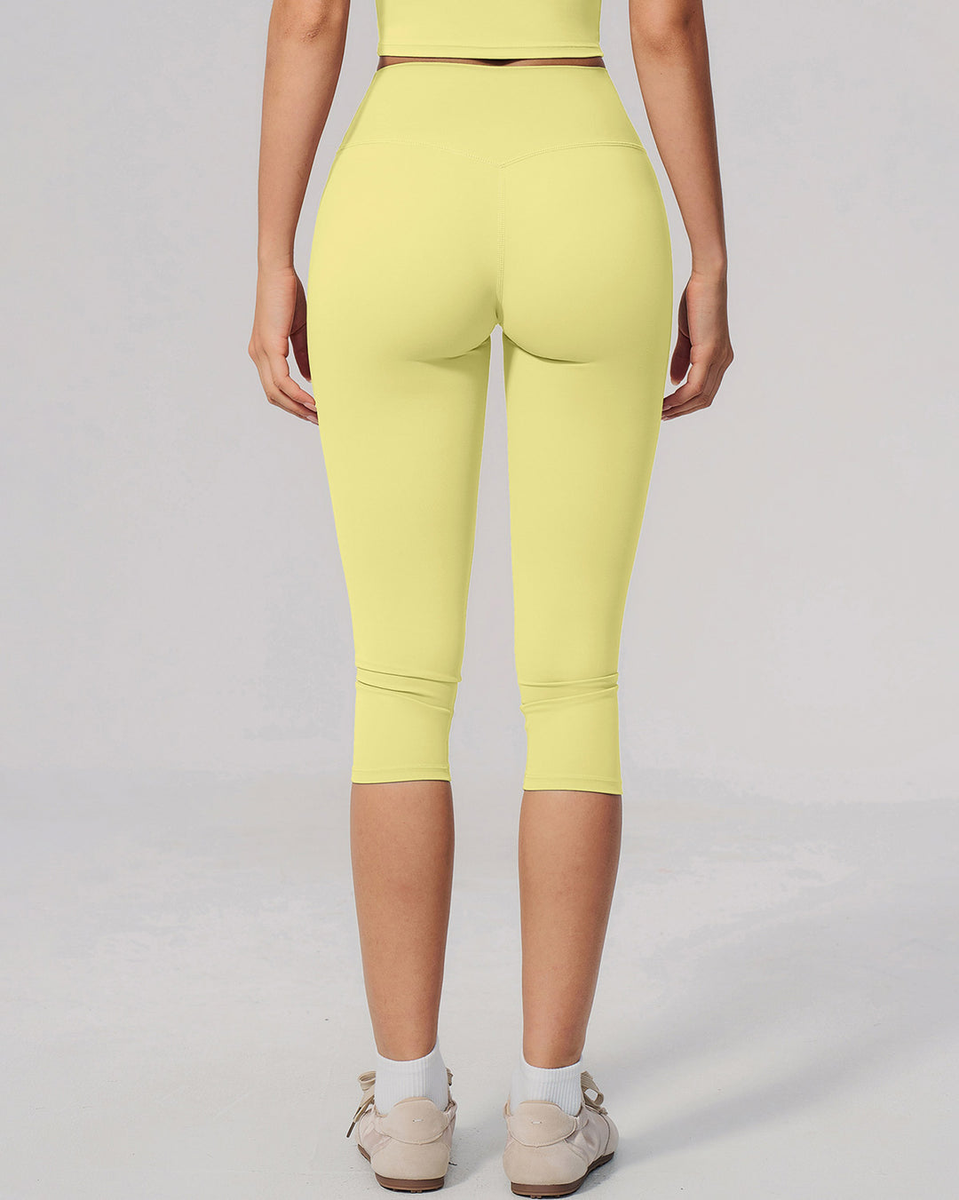 Mireya Seamless Capri - Buttercream