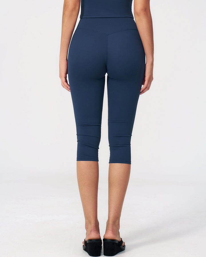 Mireya Seamless Capri - Navy