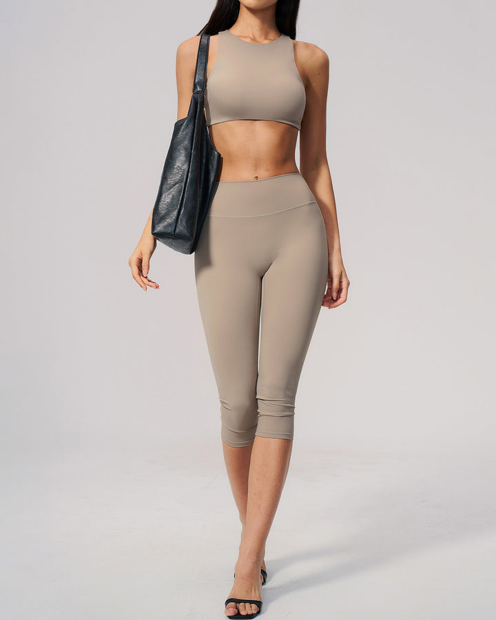 Mireya Seamless Capri - Sandstone