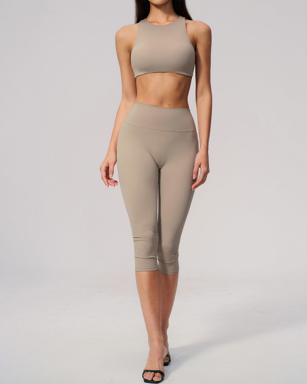 Mireya Sports Bra - Sandstone