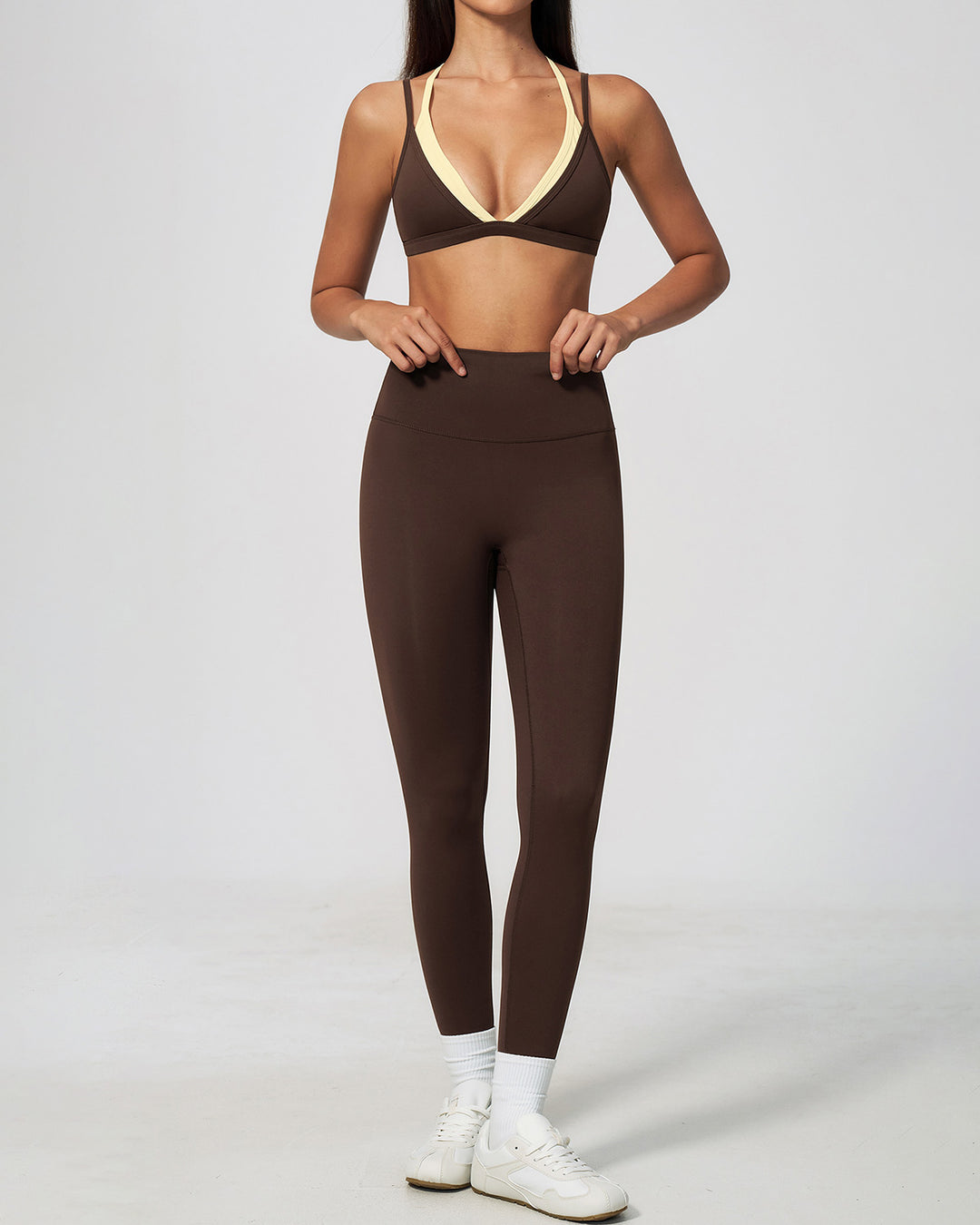 Nixie Sports Bra - Espresso