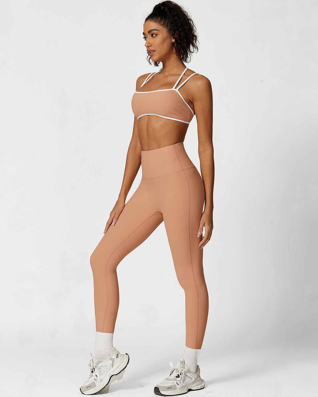 Sabrina Sports Bra - Cinnamon