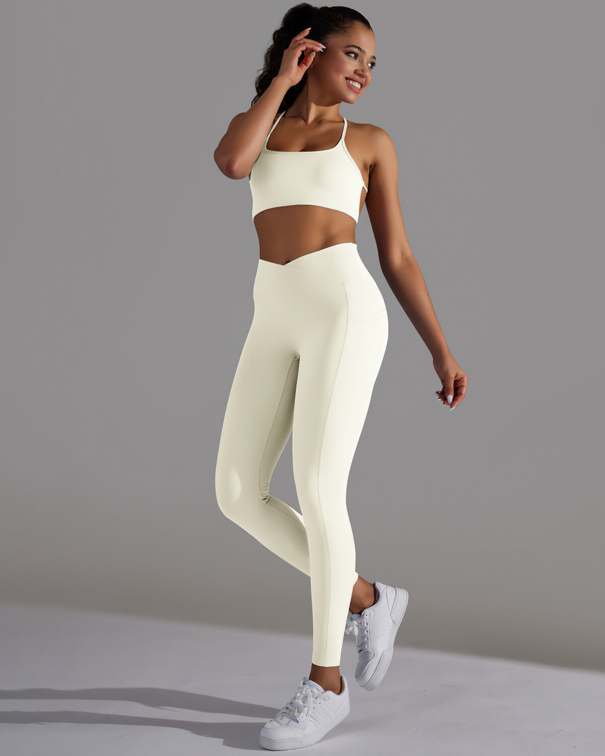 Selene Sports Bra - Beige