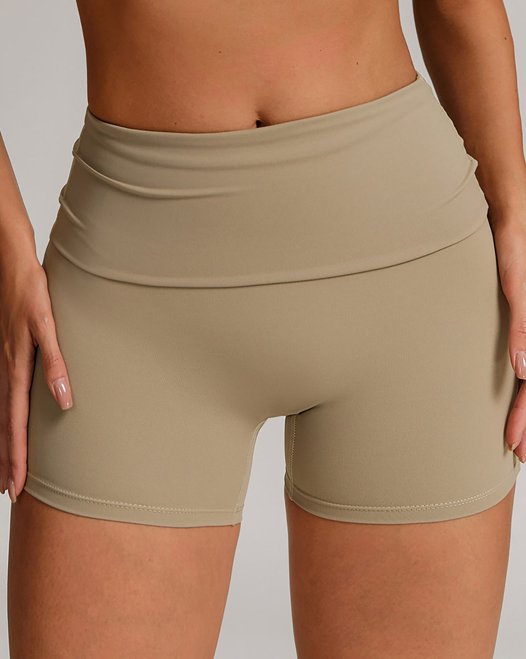 Thalassa Seamless Shorts - Khaki