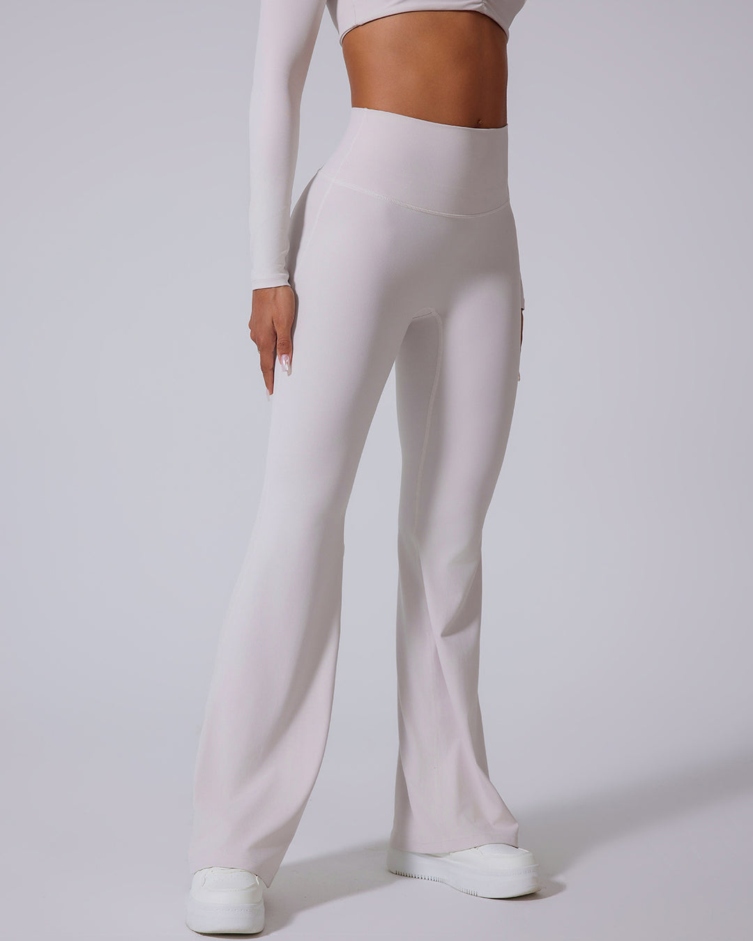 Vespera Flare Leggings - White