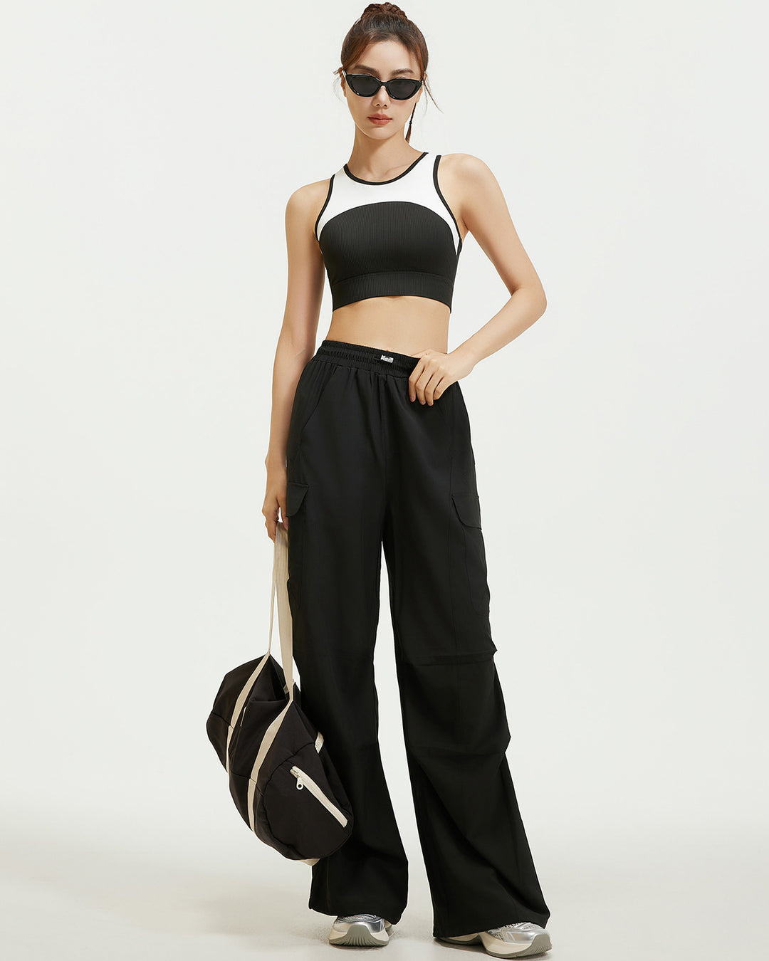 Wisteria Sports Bra - Black