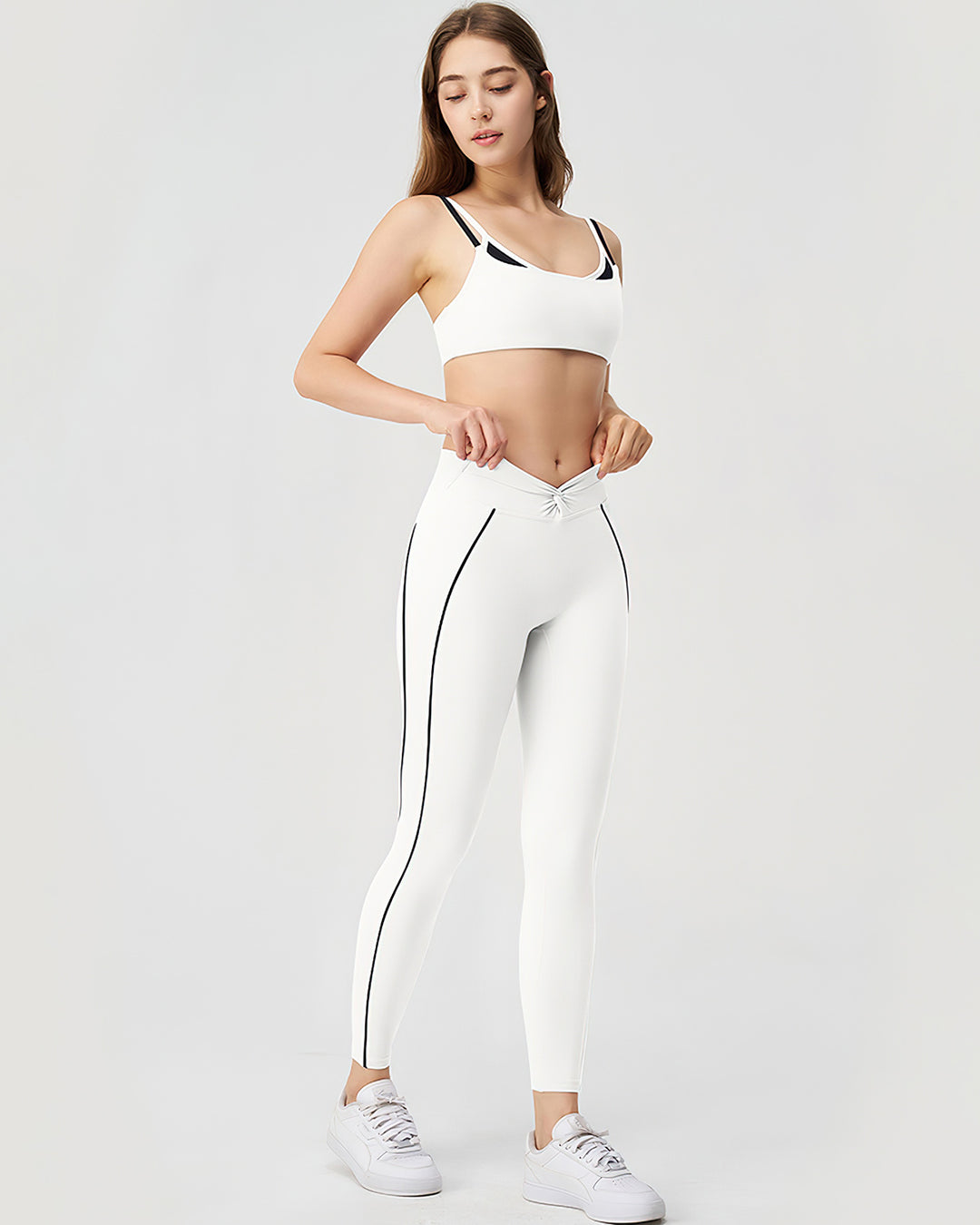 Xanthe Sports Bra - White