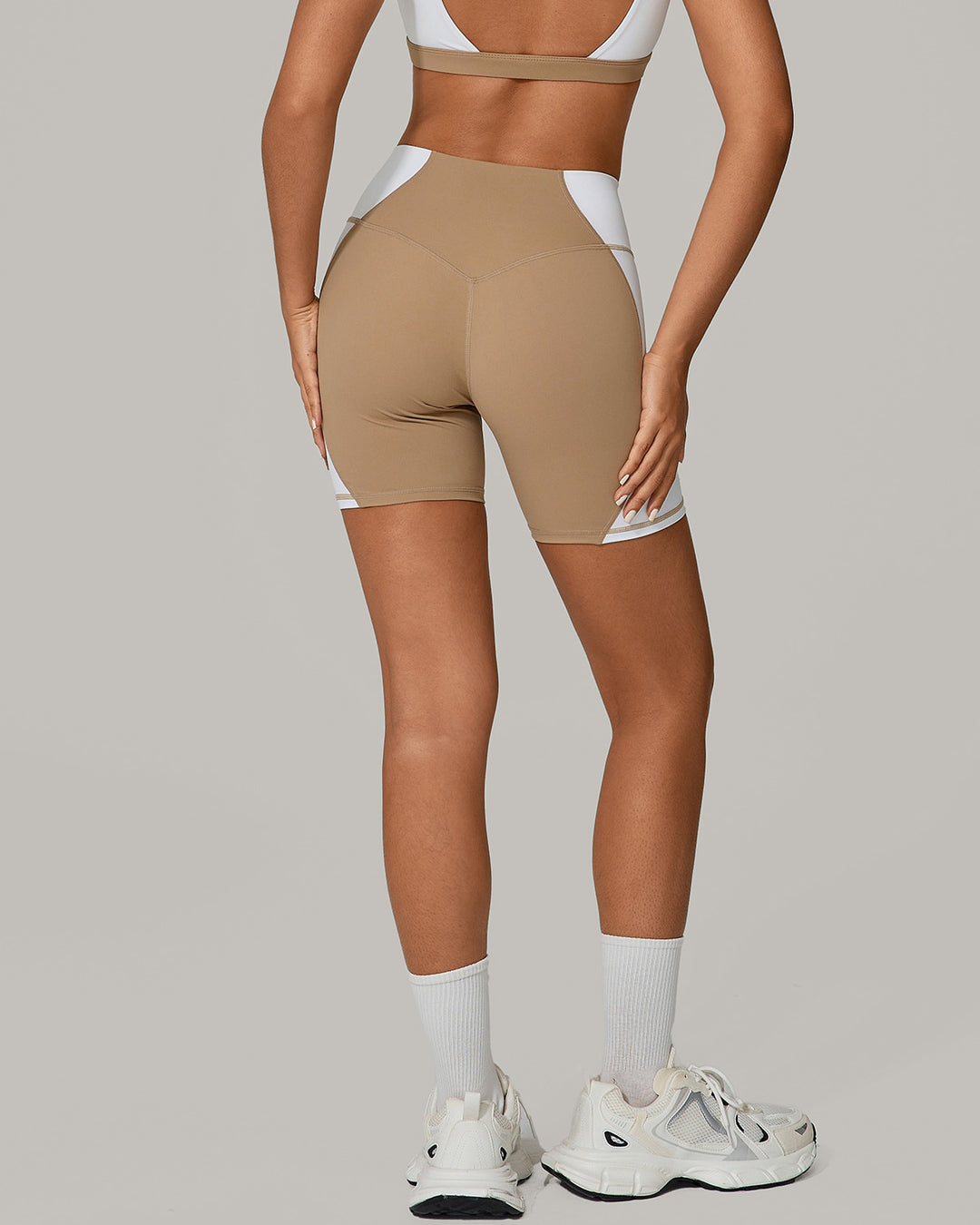 Xanthia Seamless Shorts - Khaki