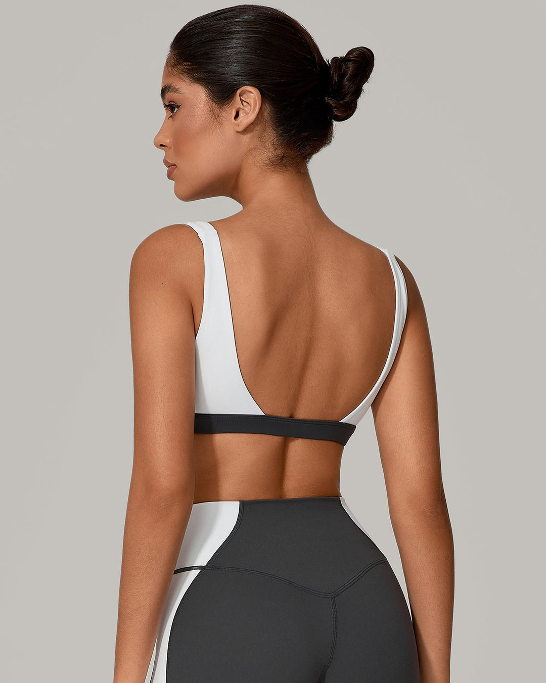 Xanthia Sports Bra - Grey