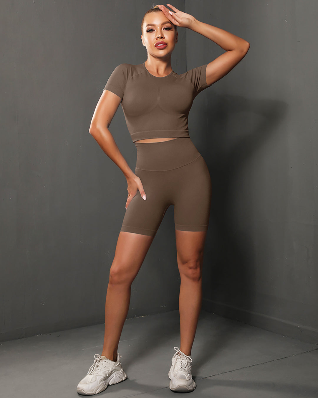 Ella Seamless Shorts - Brown