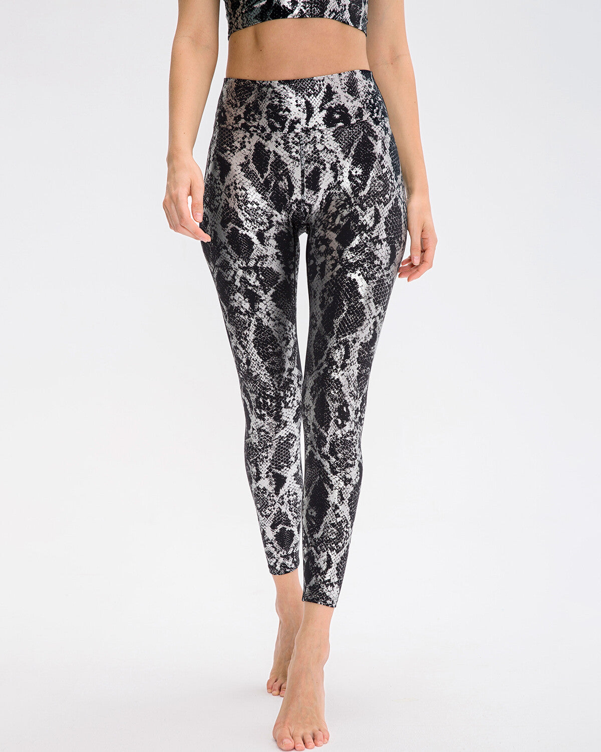 Emery Metallic Leggings - Black