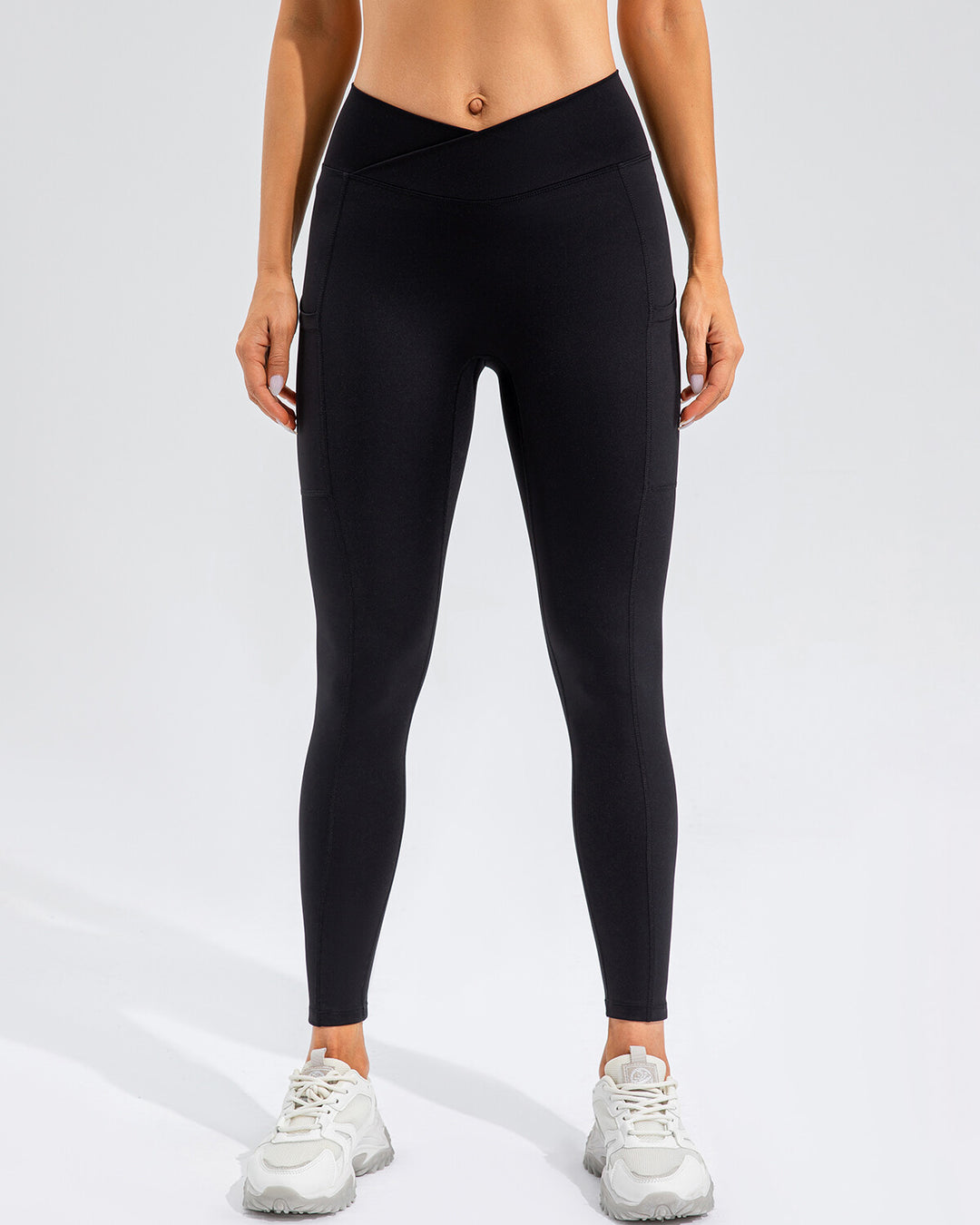 Sophie Scrunch Pocket Leggings - Black
