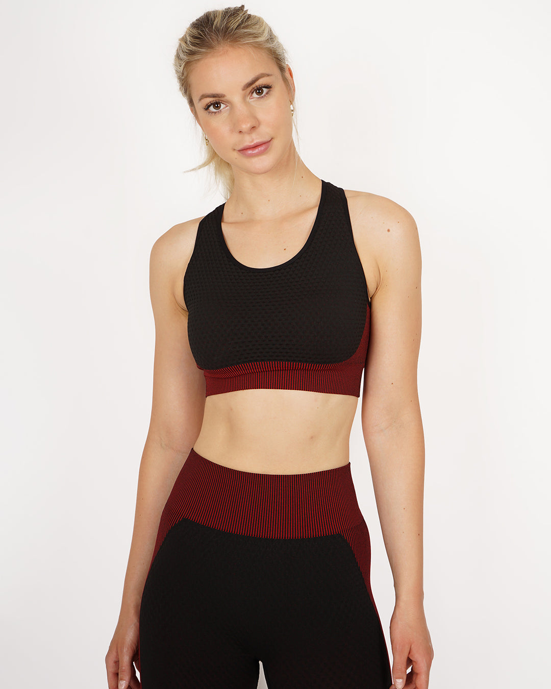 Embrace Seamless Sports Bra