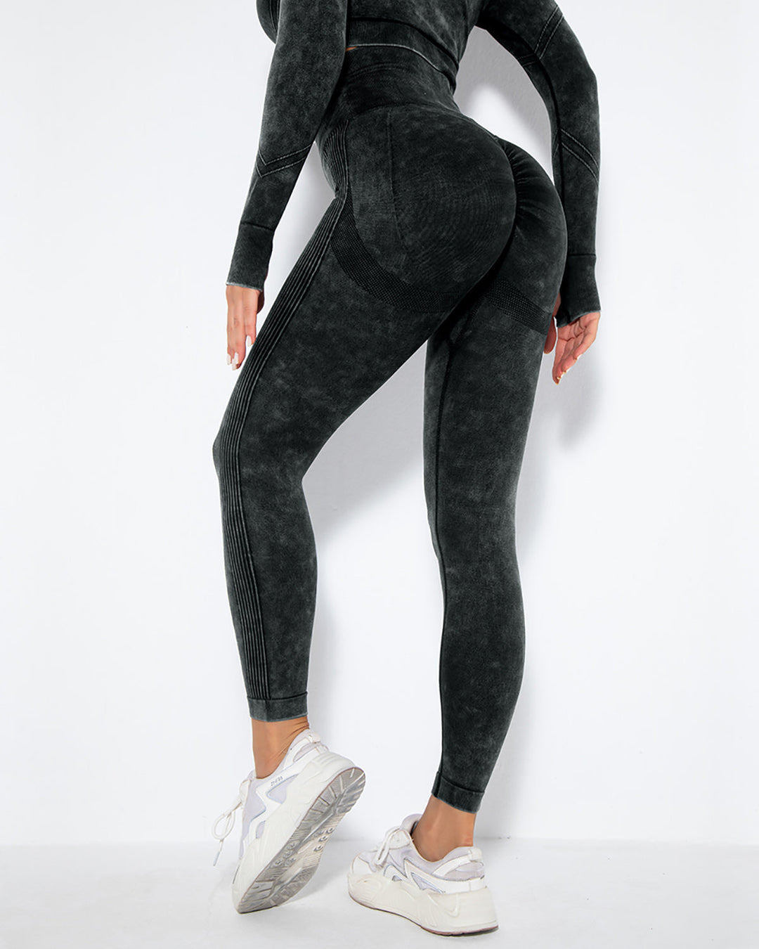 Idalyne Seamless Scrunch Leggings - Black