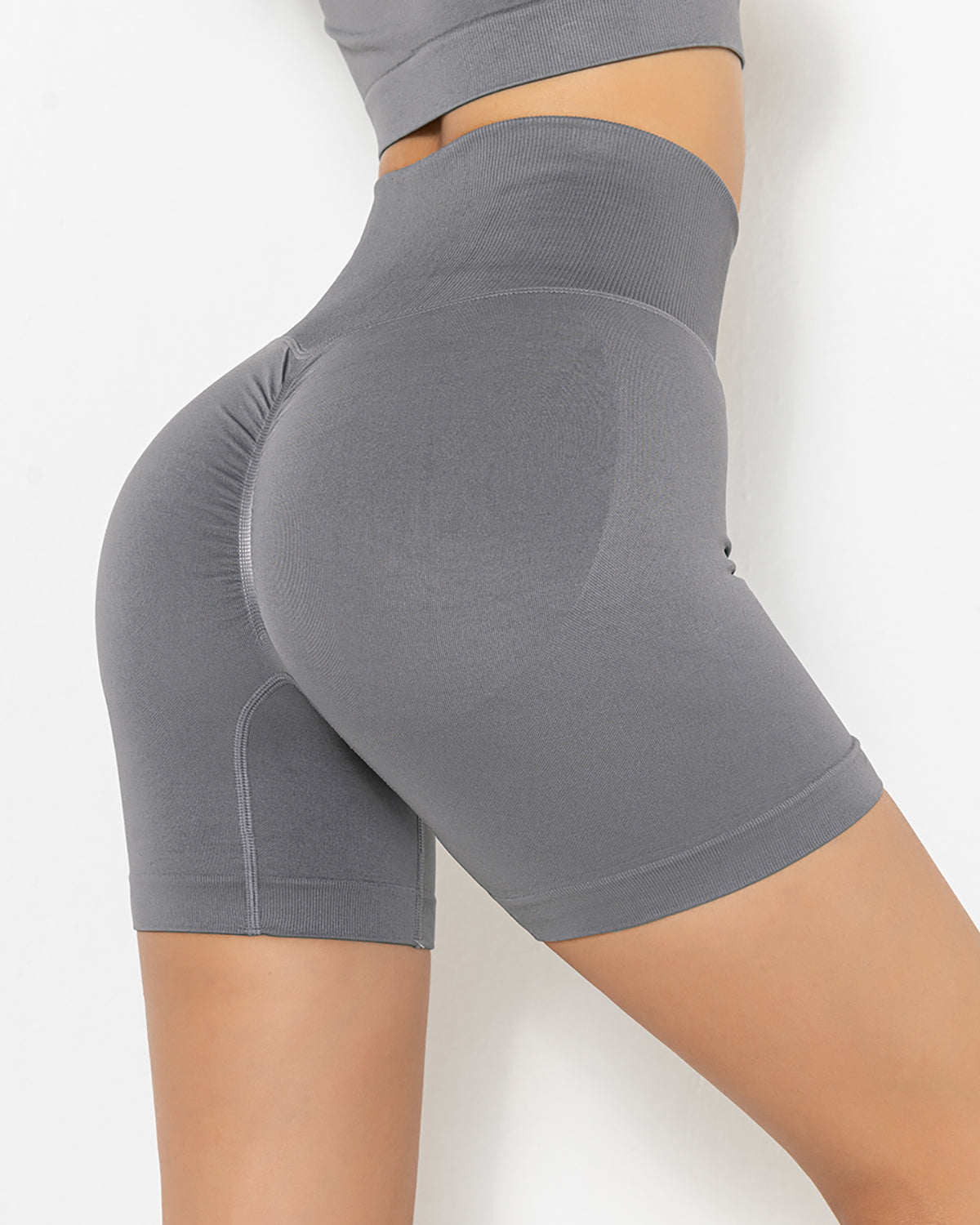 Lior Seamless Scrunch Shorts - Light Grey