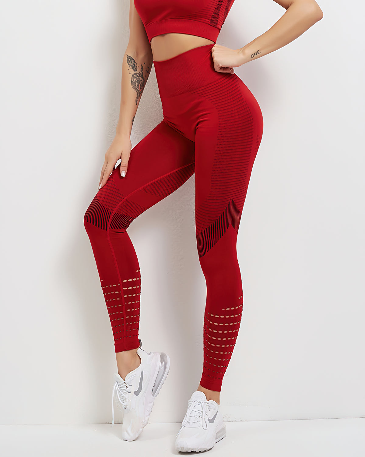 Seamless High-Waisted Statement Legging - Fabletics